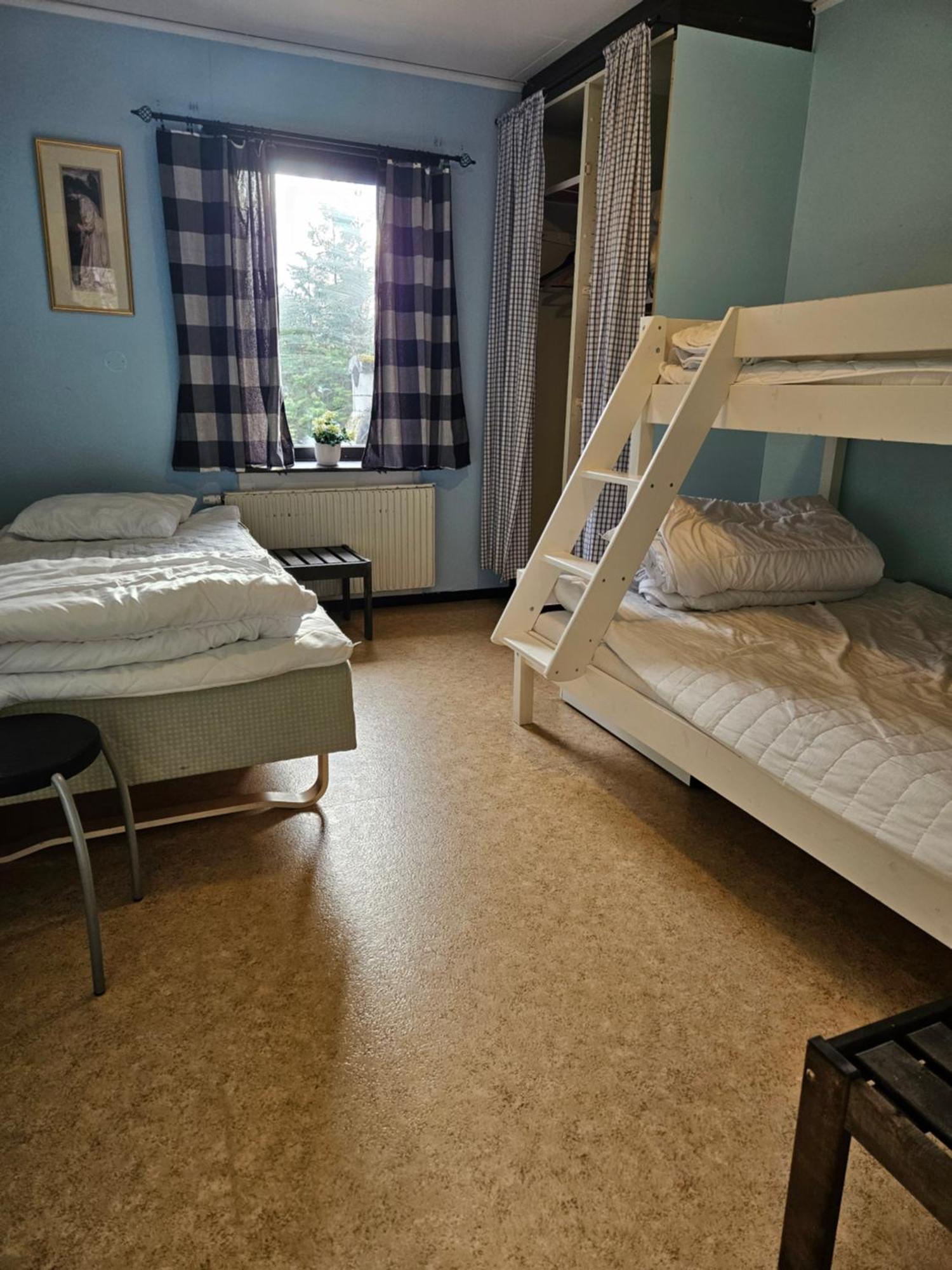Romme Stugby Hotel Borlänge Buitenkant foto