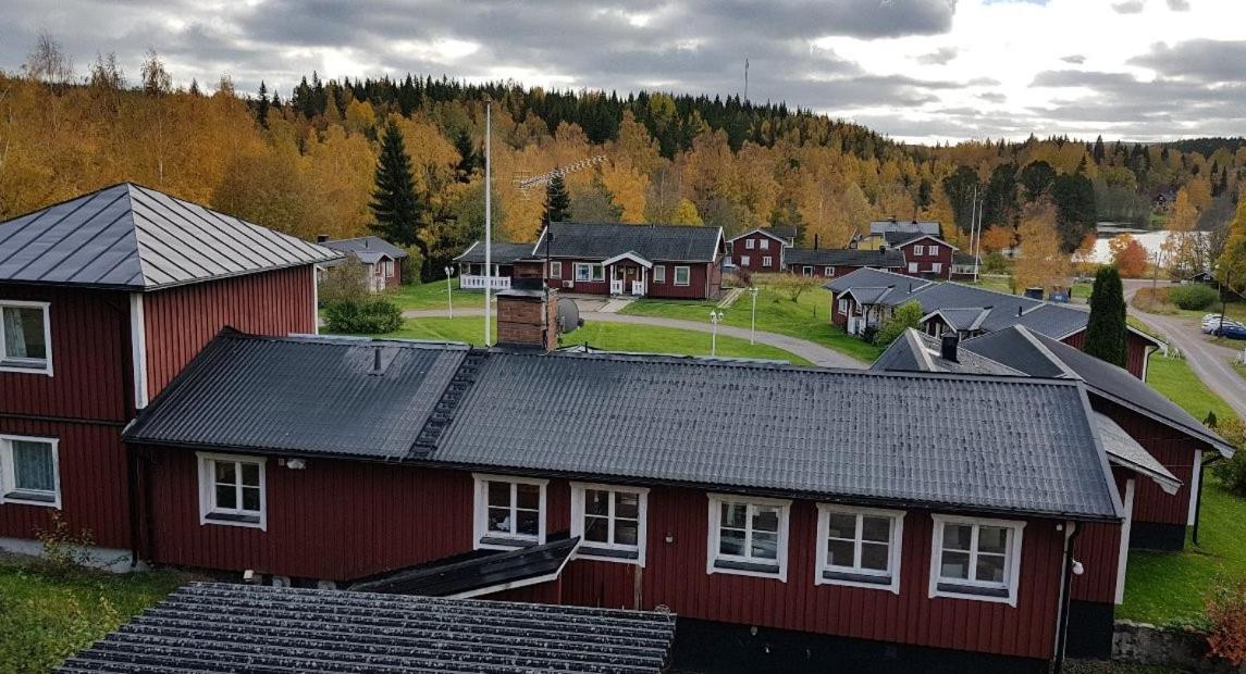 Romme Stugby Hotel Borlänge Buitenkant foto
