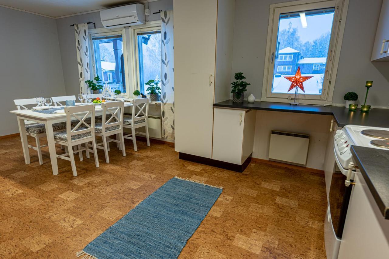 Romme Stugby Hotel Borlänge Buitenkant foto