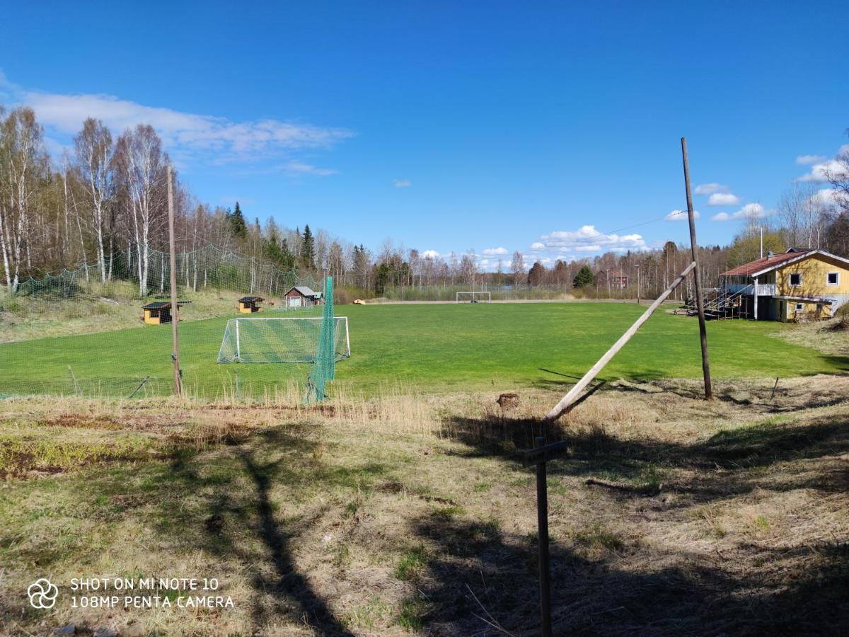 Romme Stugby Hotel Borlänge Buitenkant foto