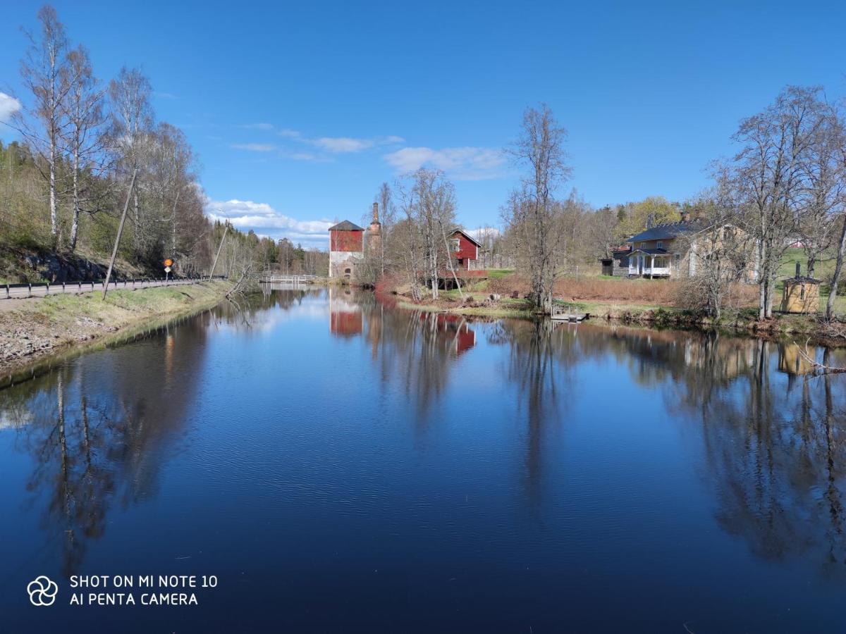 Romme Stugby Hotel Borlänge Buitenkant foto